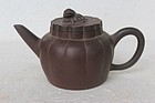 Chinese Yixing Teapot (119)