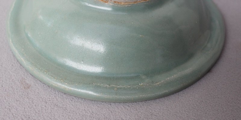 Nice Song Dynasty Blue-Green Longquan Celadon Dish. 21,2 cm