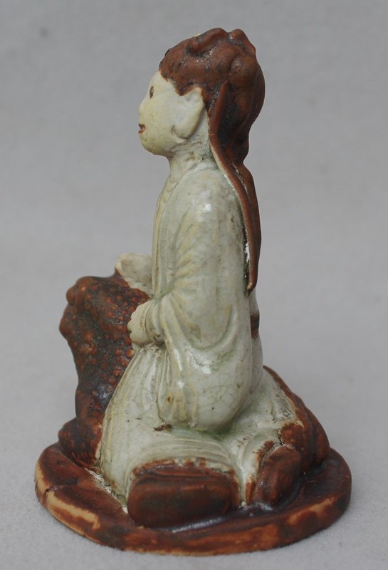 12th-14th Century Iron brown and white glaze Fairy sitting on the frog