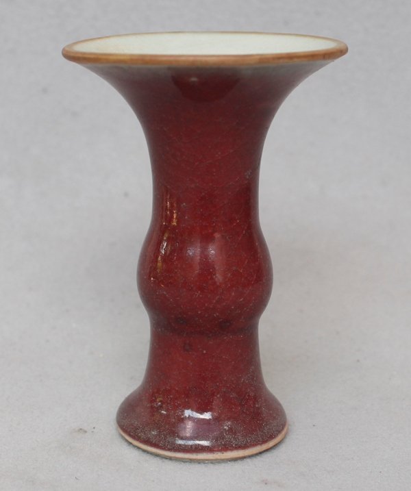 Chinese 17th-18th Century Red Glazed Vase