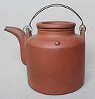 Chinese Yixing Zisha Teapot (153)