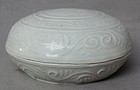 Chinese Song Dynasty White Glazed Covered Box