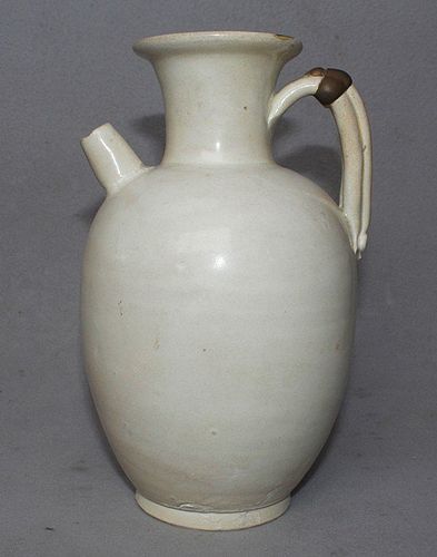 Chinese 10th-12th Century Xing Ware Ewer