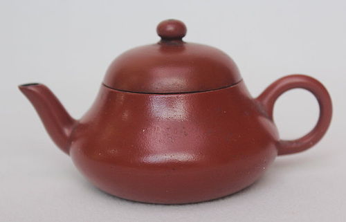 Chinese Yixing Zisha Teapot (157)
