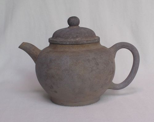 Chinese Tek Sing Cargo Yixing Teapot #15