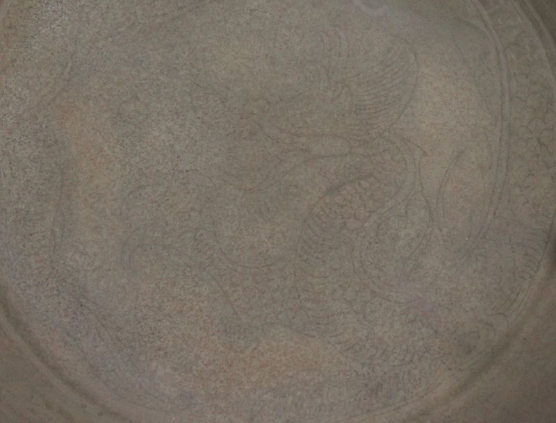 Chinese Tang Dynasty Yue Bowl with Dragon Incised Motiive