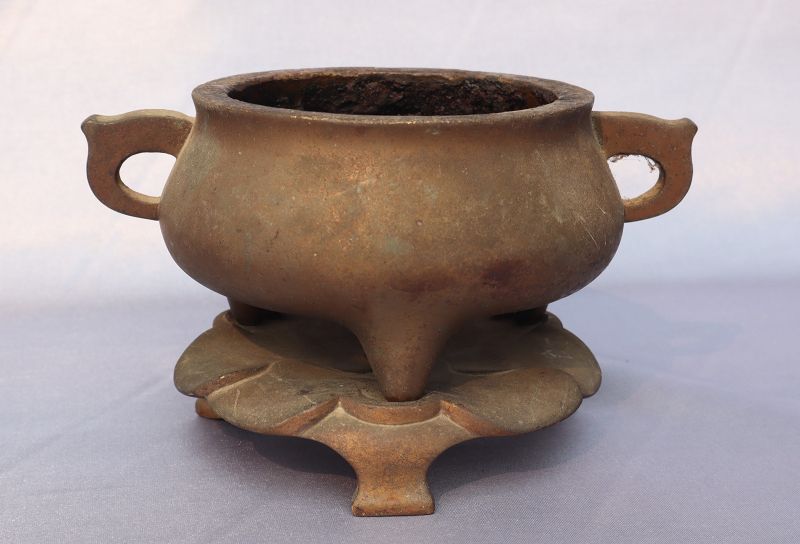 Chinese Bronze Censer with Stand, Qing Dynasty