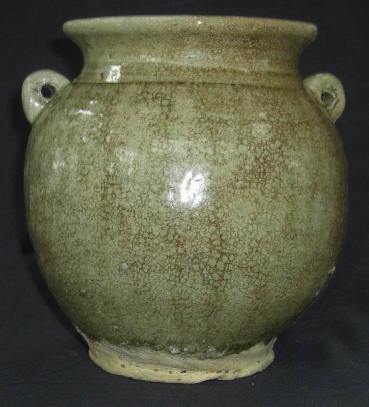 YUE JAR WITH TWO LUGS DECORATION,Tang dynasty
