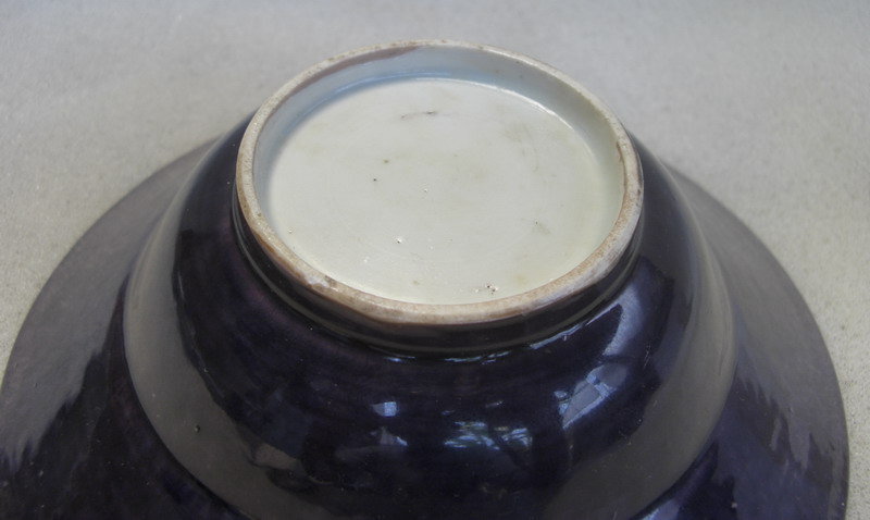 Purple glaze bowl.Qing period