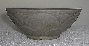 Five dynasty Yue yao bowl with lotus shape
