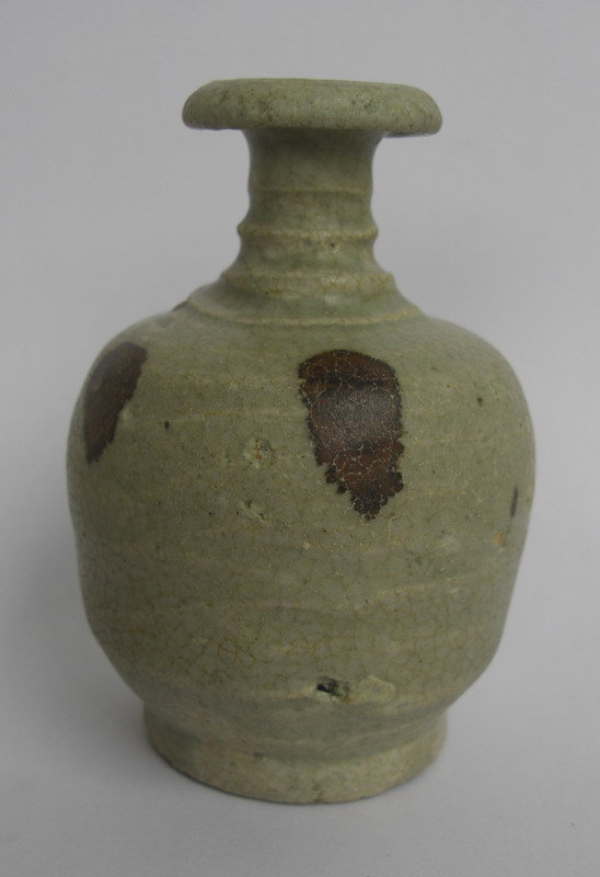 A  Vase With Iron-Brown Spotted With Celadon Glazed