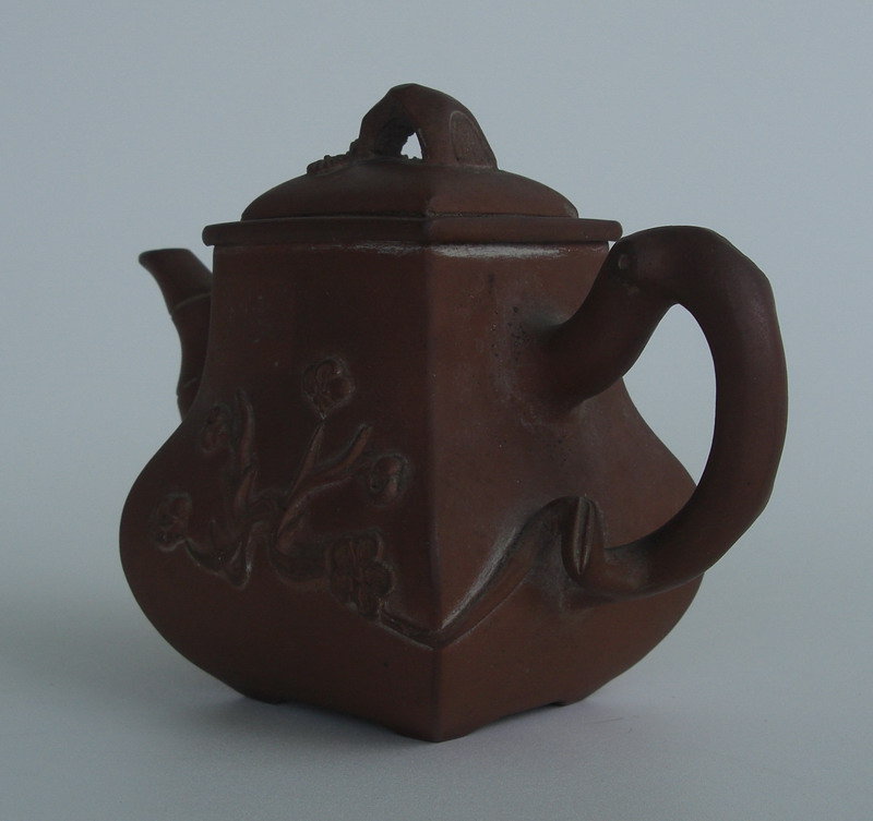 Chinese Yixing Teapot (6)