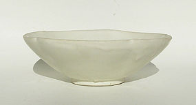 Song Dynasty Xing ware Lobed Bowl (2)
