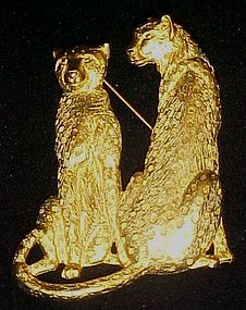 Large gold tone two leopards pin by JJ