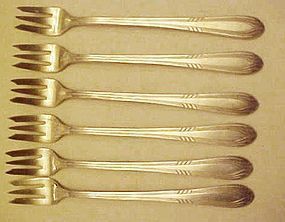 Wm. Rogers FACINATION silver plate cocktail forks s/p