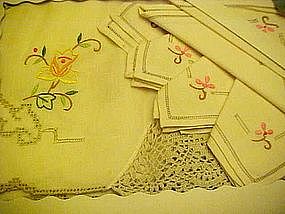 Vintage embroidery and lace tablecloth set orig box