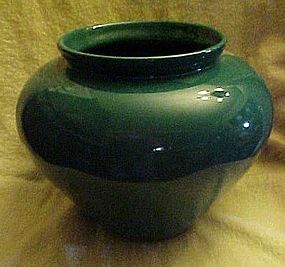 Large  forest green Haeger pottery vase #4328