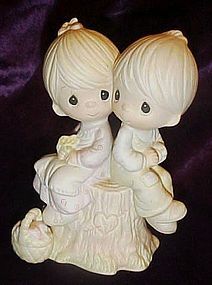 Precious Moments figurine Love one Another E-1376