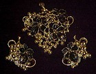 Vintage Sarah Coventry grape pin/pendant & earrings