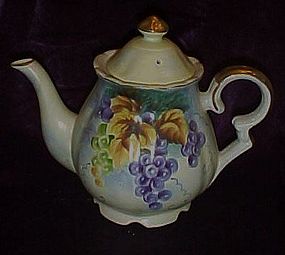 Beautiful Lefton China teapot FESTIVAL grapes