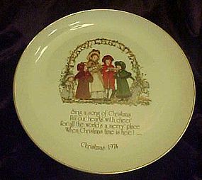 Holly Hobbie Christmas 1974 collector plate