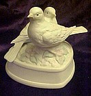 White doves and heart porcelain revolving musical