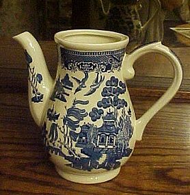 Churchill  Eng blue willow georgian coffee pot no lid