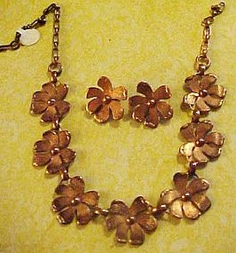 Vintage copper flower necklace and  clip earrings