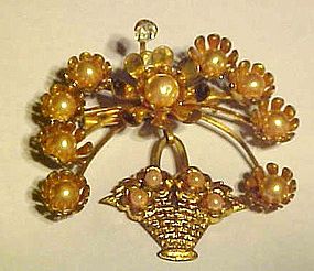 Goldtone basket and flower pin with pearls