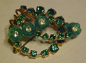 Vintage Austria  emerald green rhinestone pin  3-d