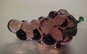 Hand blown purple grapes cluster paperweight