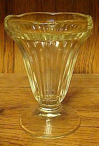 Vintage Ribbed Ice cream sundae glasses soda fountain