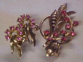 Vintage pink rhinestone pin and earrings set