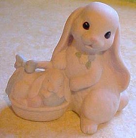 Home Interiors Lovin Bunnies Easter figurine #12002-99