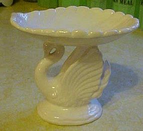 White ceramic swan soap dish, Lefton? C-793