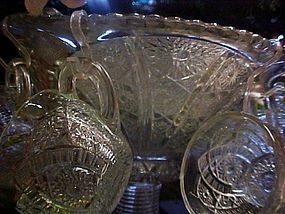 Vintage Indiana Glass pressed punch bowl set 16 cups