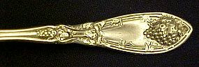 1881 Rogers La Vigne silverplate dinner fork grapes