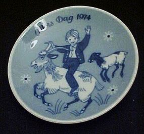 1973 Mors Dag limited ed delft plate Porsgrunds Norway