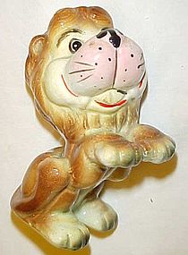 Kreiss lion figurine