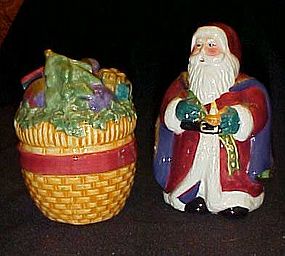 Large Santa and basket of Toys salt pepper shakers