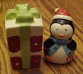 Cute penguin and Christmas gift salt and pepper shakers