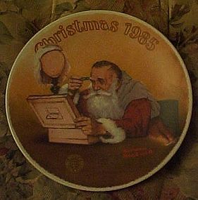 Norman Rockwell Grandpa Plays Santa 1985 plate