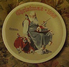 Norman Rockwell 1998 plate santa's Helpers 1998