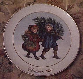 Avon 1981  Plate Sharing the Christmas Memories