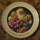 Avon 1999 Christmas plate Santa's Tender Moment