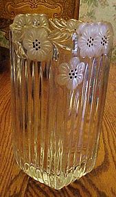 Beautiful Imperlux lead crystal vase frosted flowers