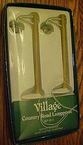 Dept 56 Country Road lamp posts #52628 in box