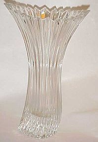 Beautiful Diamond Surf lead crystal vase Mikasa ?