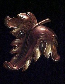 Gorgeous  large vintage copper leaf pin