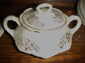 Vintage Homer Laughlin creamer and sugar Hudson GH1500